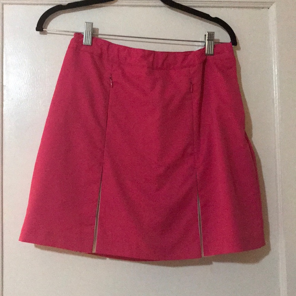 Women’s golf skirt